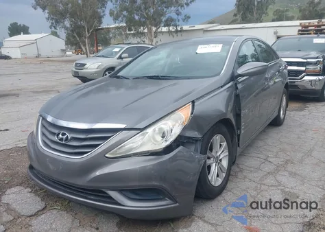 2013 Hyundai Sonata Gls z USA, uszkodzony, nr VIN 5NPEB4AC4DH618723
